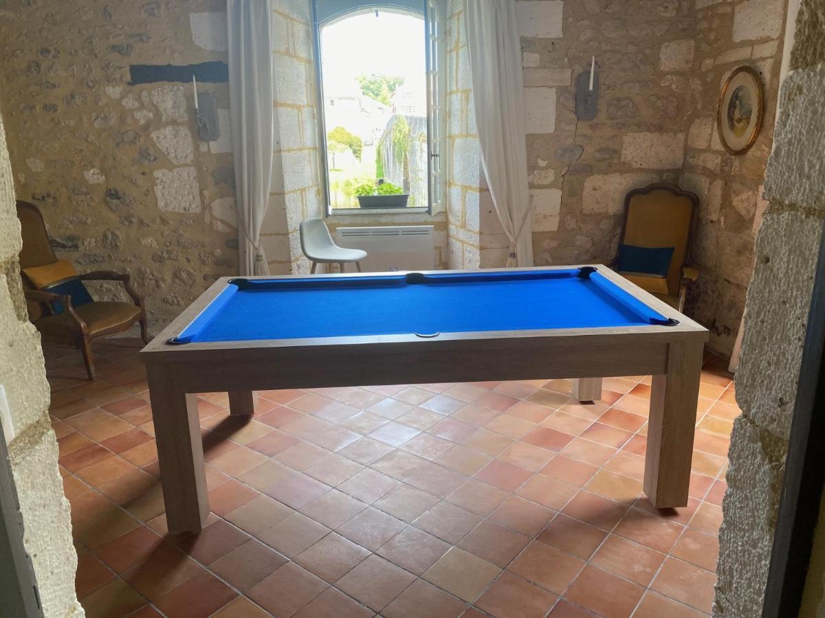 Hostellerie Les Griffons Bourdeilles Εξωτερικό φωτογραφία