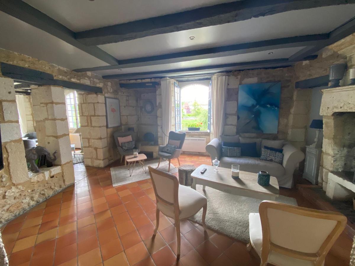 Hostellerie Les Griffons Bourdeilles Εξωτερικό φωτογραφία