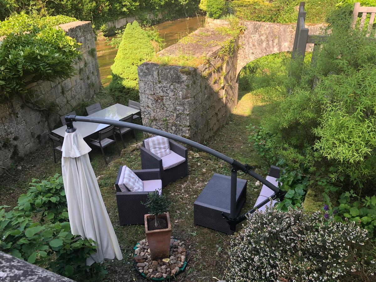 Hostellerie Les Griffons Bourdeilles Εξωτερικό φωτογραφία